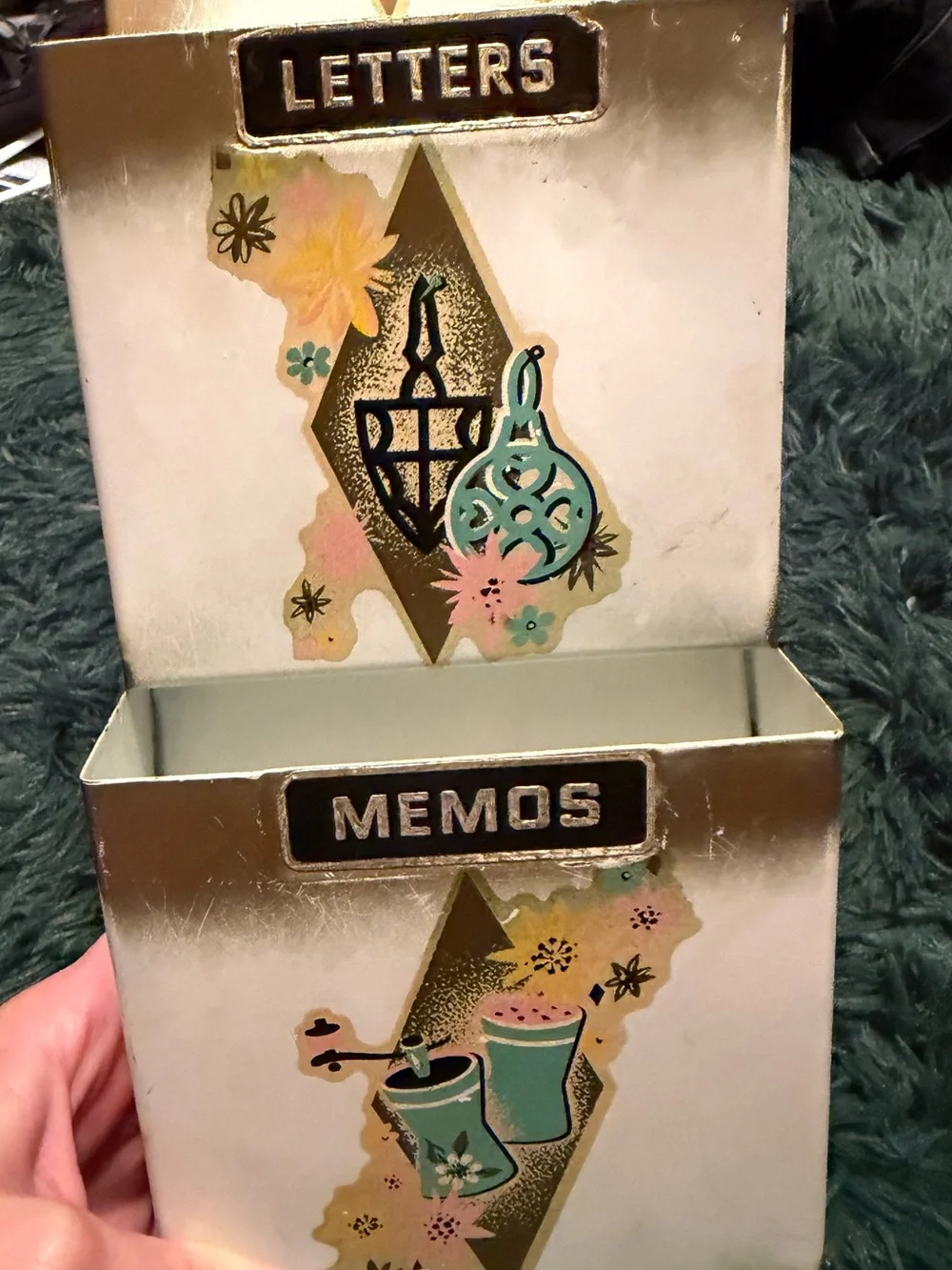 Vintage Floral Letter & Memo Wall Organizer - Gold Accents
